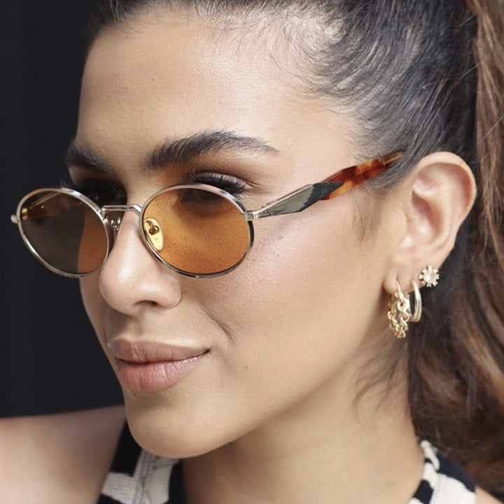 Women's fashionable sunglasses in elegant oval design with trendy accents Kalsten