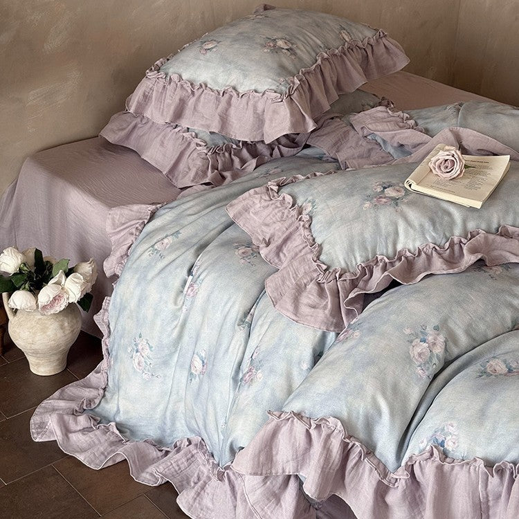 Romantic cotton gauze bedding set with ruffle and watercolor rose print