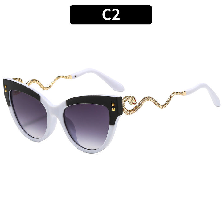Stylish Cat-Eye Sunglasses with Unique Snake Temples