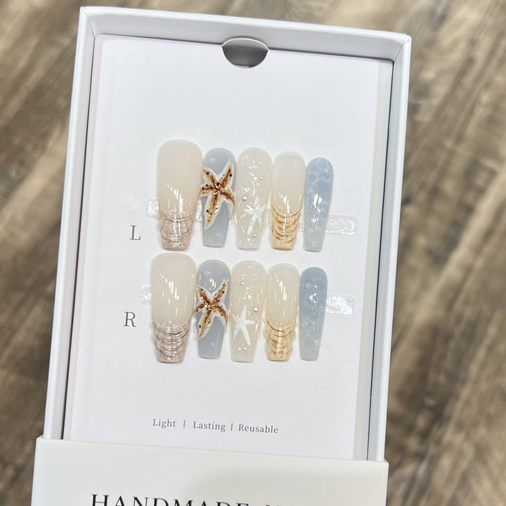 Handmade Coastal-Inspired Press-On Nail Set Kalsten