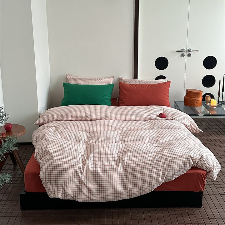 Striped cotton-linen bedding set with breathable, softly washed surface and zipper