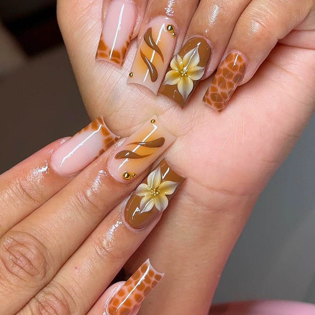 Exquisite Floral and Animal Design Artificial Nails Kalsten