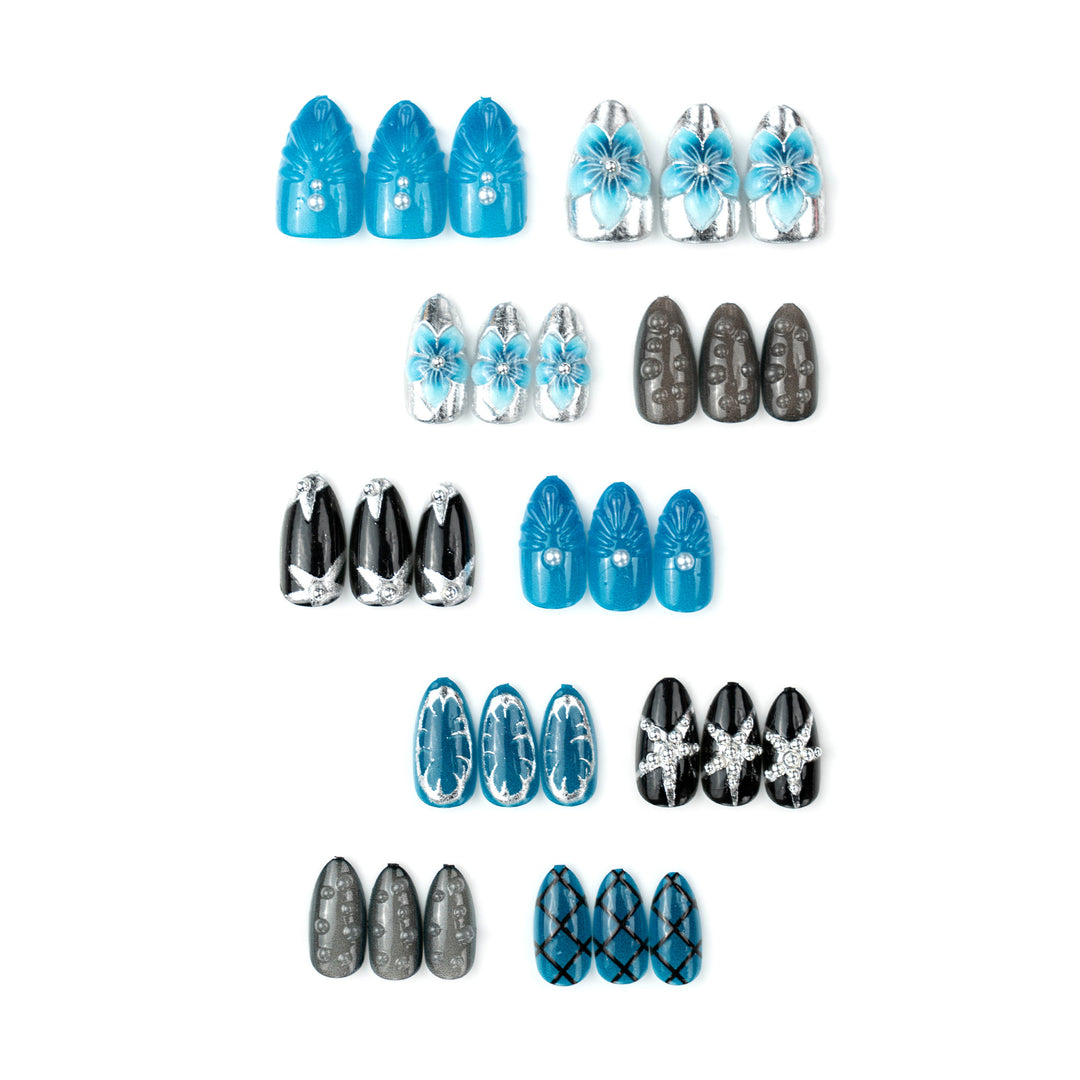 Artificial nails with floral and metallic accents Kalsten