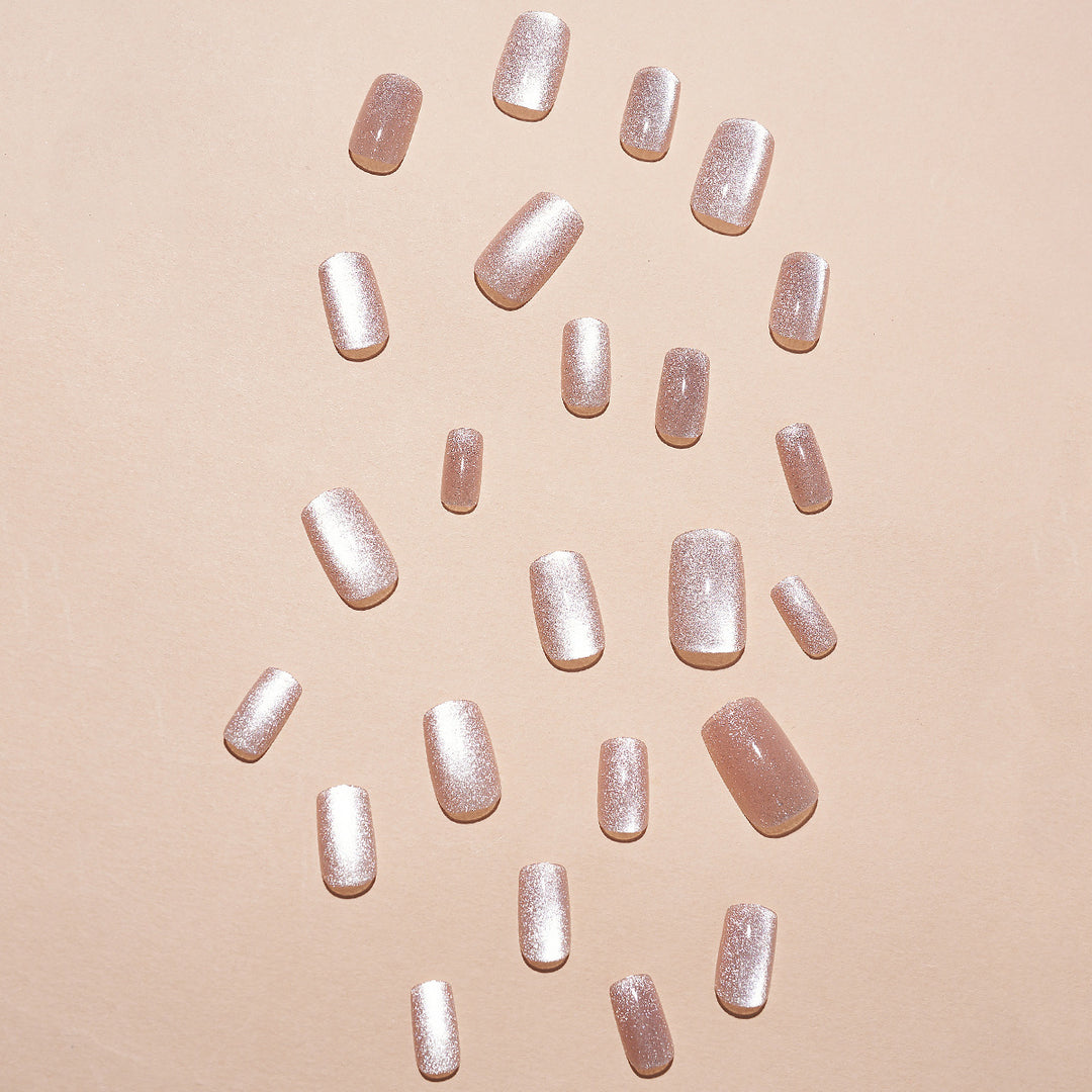 Glamorous artificial nail set with glitter and ombre effect Kalsten