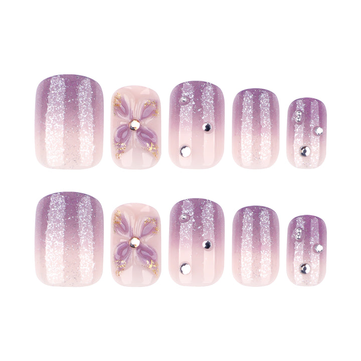 Glamorous and creative acrylic nails Kalsten
