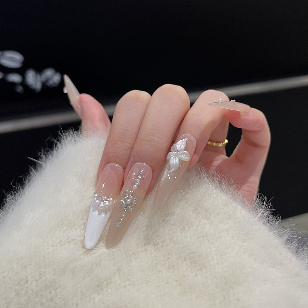 Ornate Press-On Nail Design Kalsten