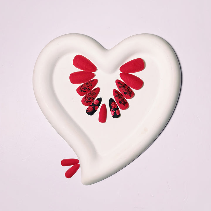 Artificial nails with elegant rose design Kalsten