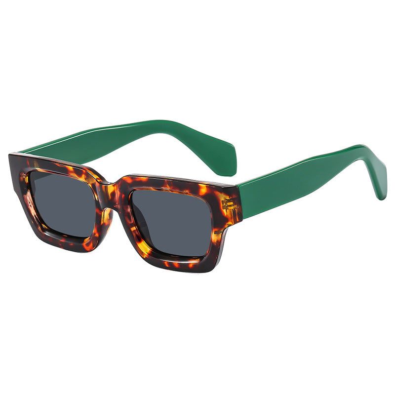 Ladies fashionable rectangular sunglasses with wide frame and protective UV filter Kalsten