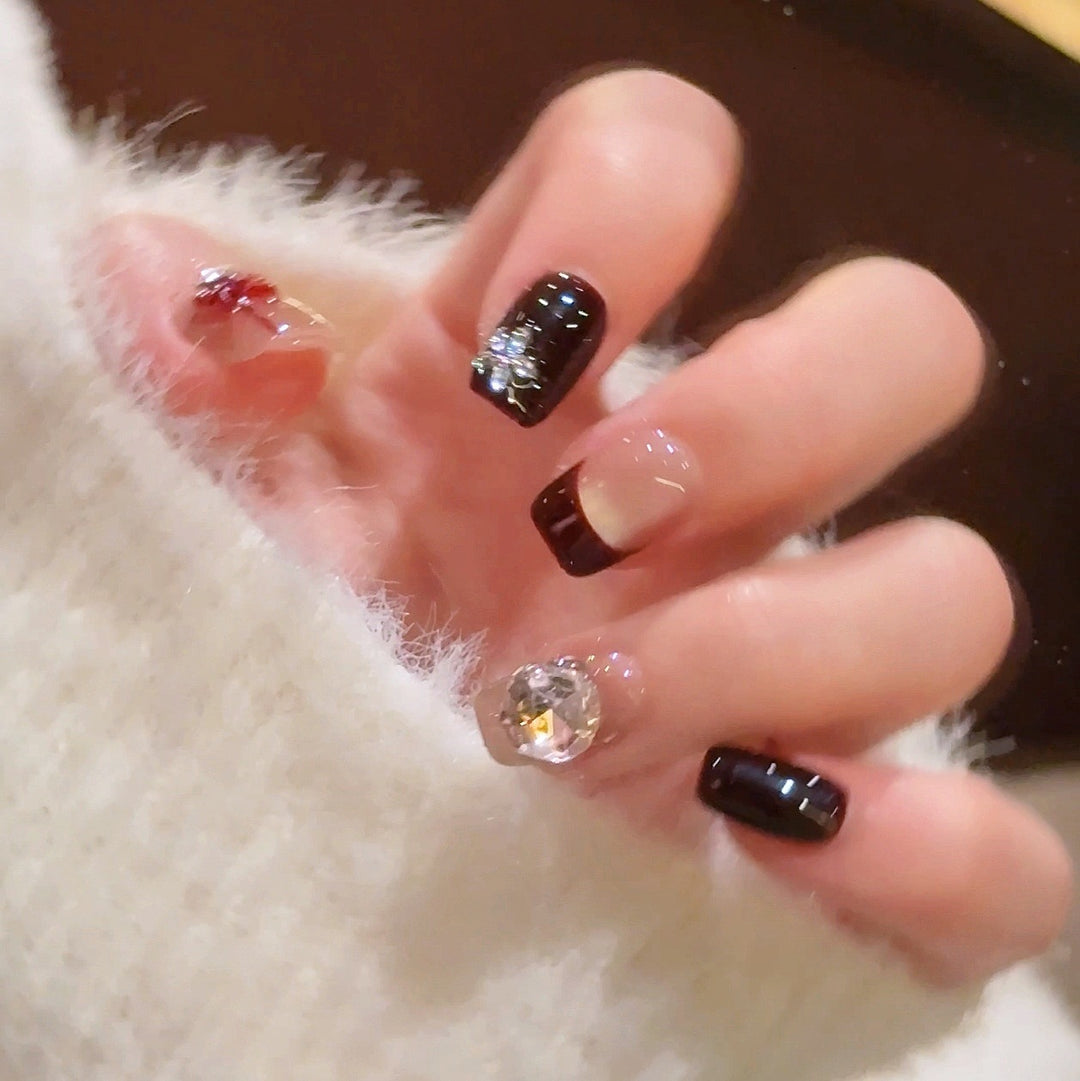 Decorative Crystal-Accented Nail Art Extensions Kalsten