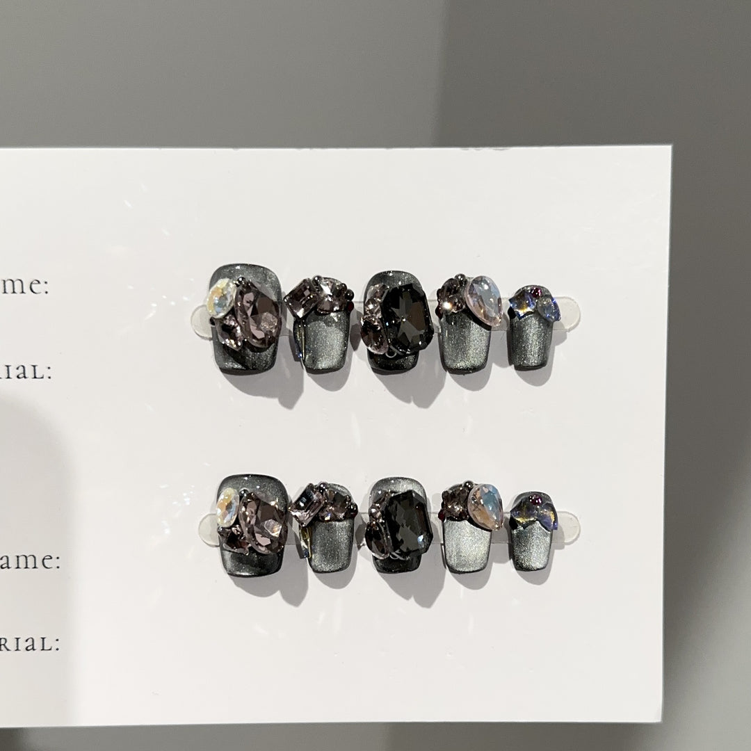 Glamorous Gemstone-Embellished Press-On Nail Set
