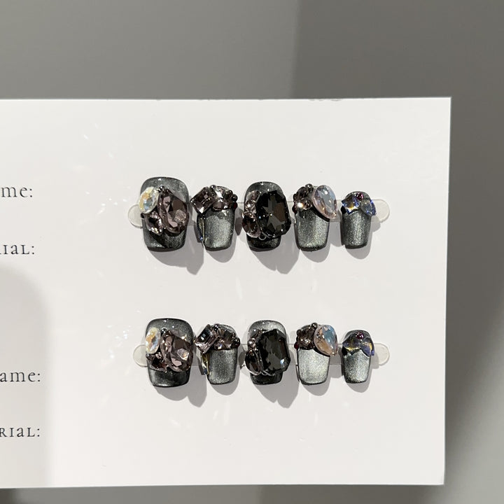 Glamorous Gemstone-Embellished Press-On Nail Set