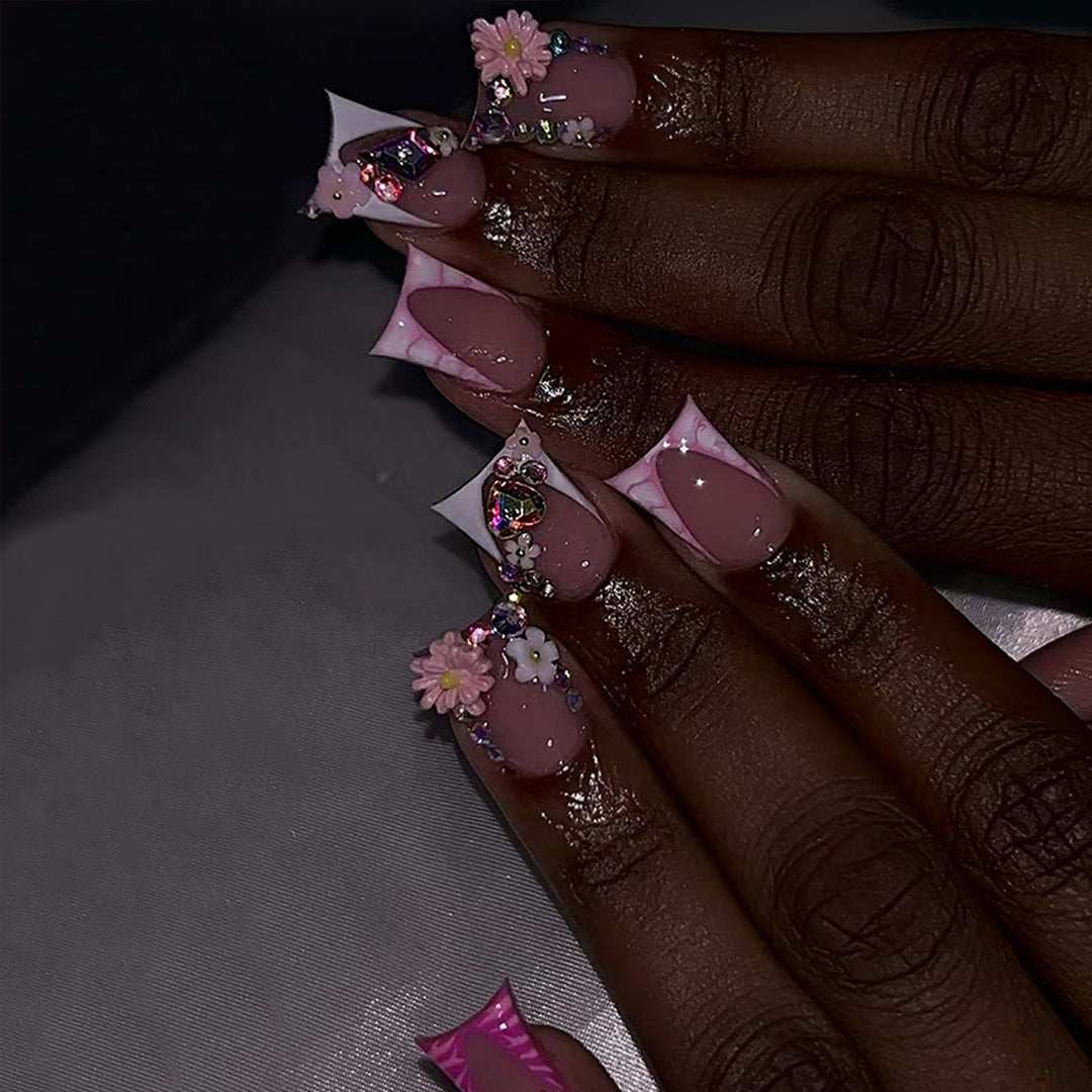 Artificial nails with unique 3D decorations Kalsten