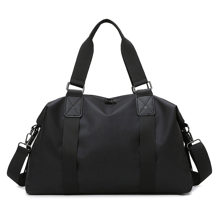 Sporty travel bag with water-repellent properties and ergonomic carrying handles Kalsten