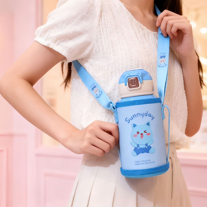 Creative water bottle with carrying strap Kalsten