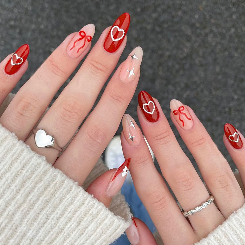 Romantic Heart-Themed Press-On Nail Art