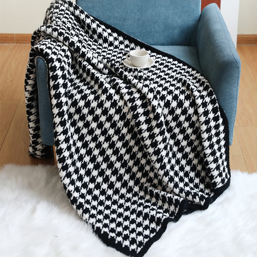 Cozy Knitted Throw Blanket Kalsten