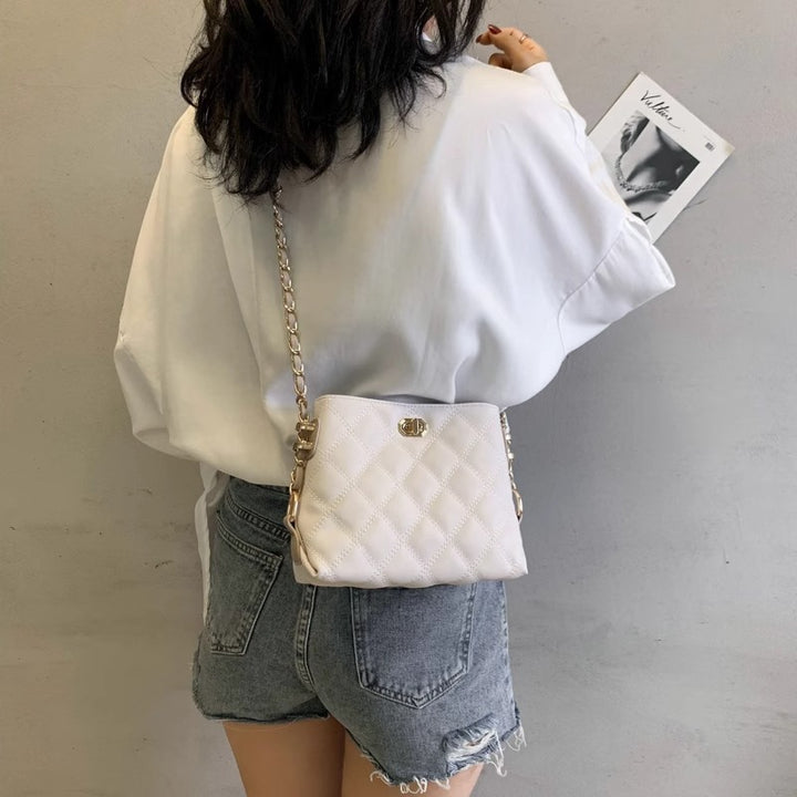 Elegant Quilted Crossbody Bag Kalsten