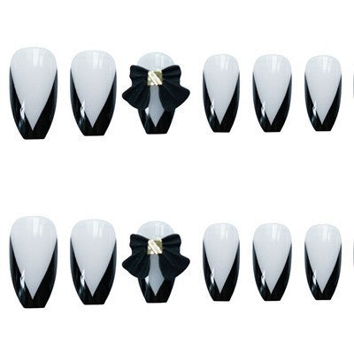 Decorative Press-On Nail Art Set with Floral Accent