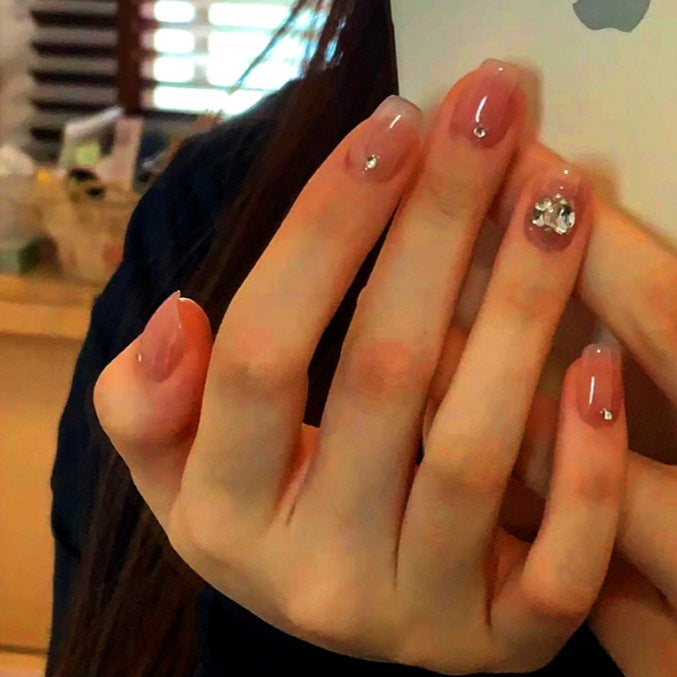 Elegant Crystal-Embellished Press-On Nail Set Kalsten