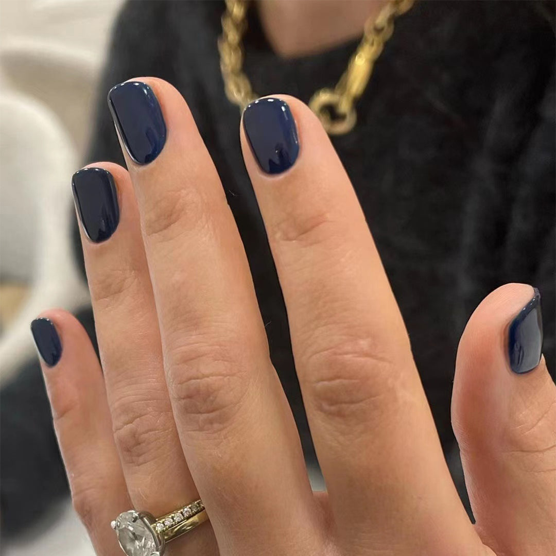 Elegant Nail Art with Gloss Finish Kalsten
