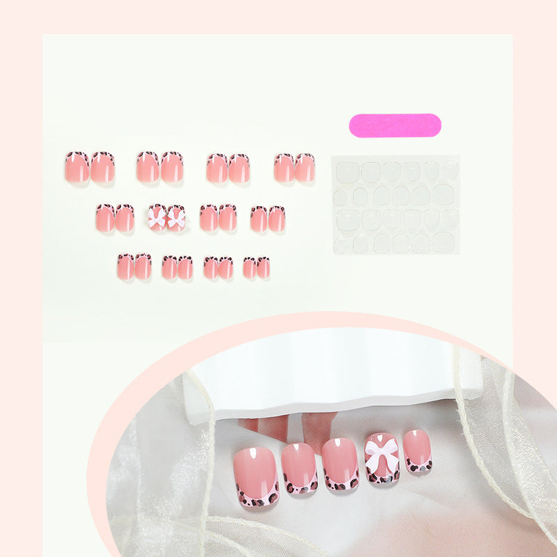 Stylish Press-On Nail Art Set with Decorative Floral Designs Kalsten