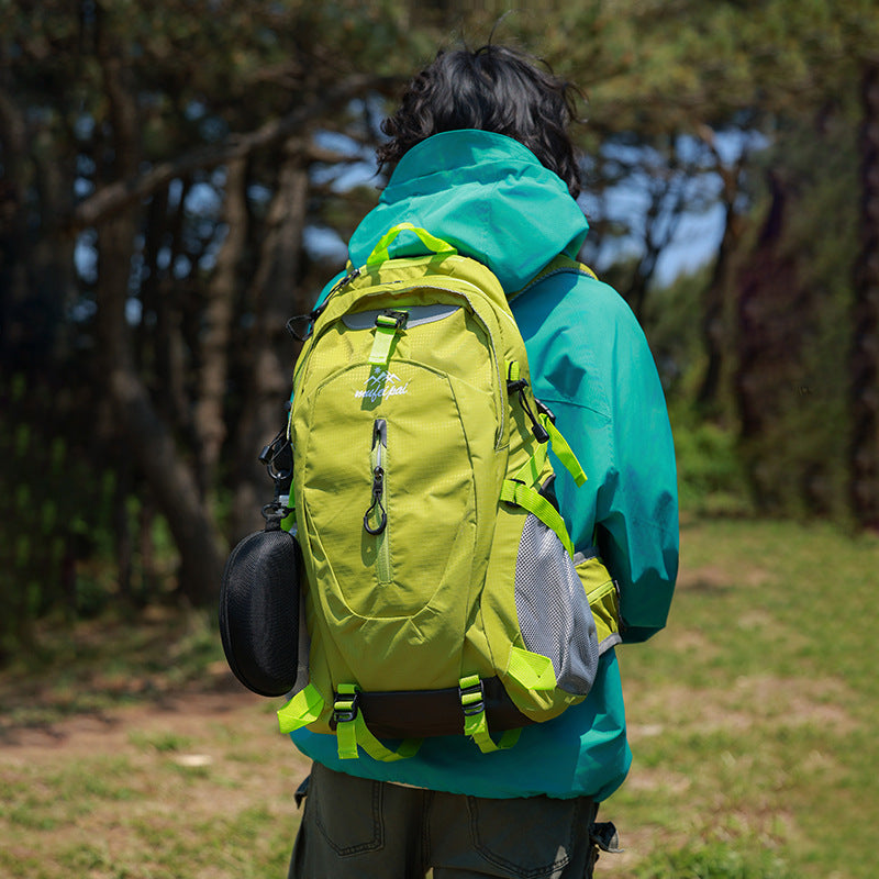 Hydration-Ready Hiking Backpack Kalsten