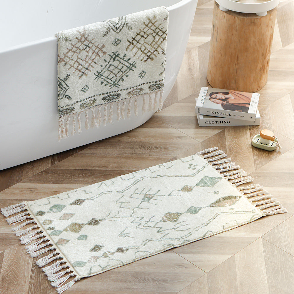 Boho cotton bath mat with fringes and geometric diamond pattern Kalsten