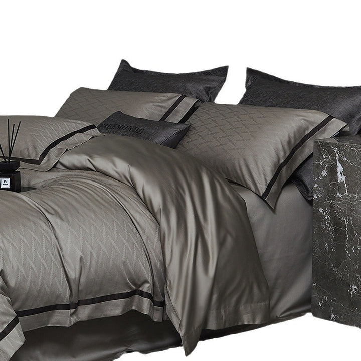 Luxurious satin cotton bedding set with fine piping