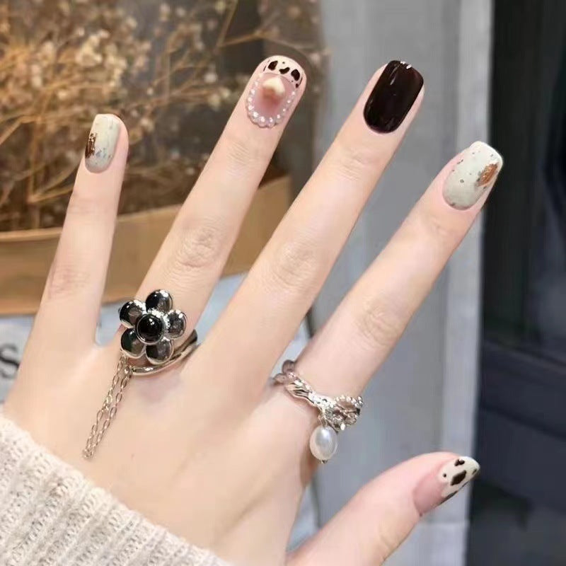 Artistic Resin Press-On Nail Set