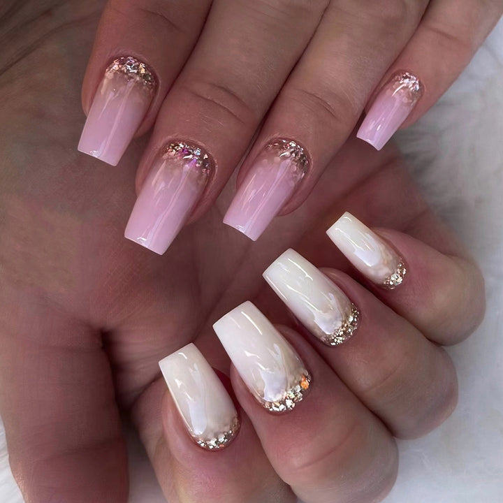 Artful nails with glitter design Kalsten