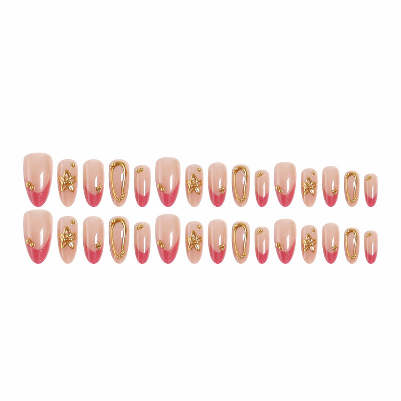 Artful nail tips with delicate gold accents Kalsten
