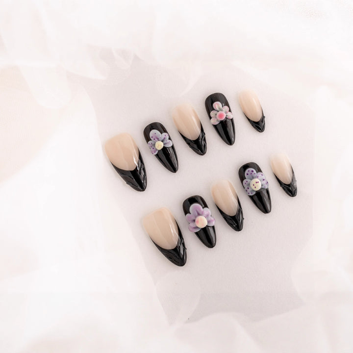 Floral Design Press-On Nails