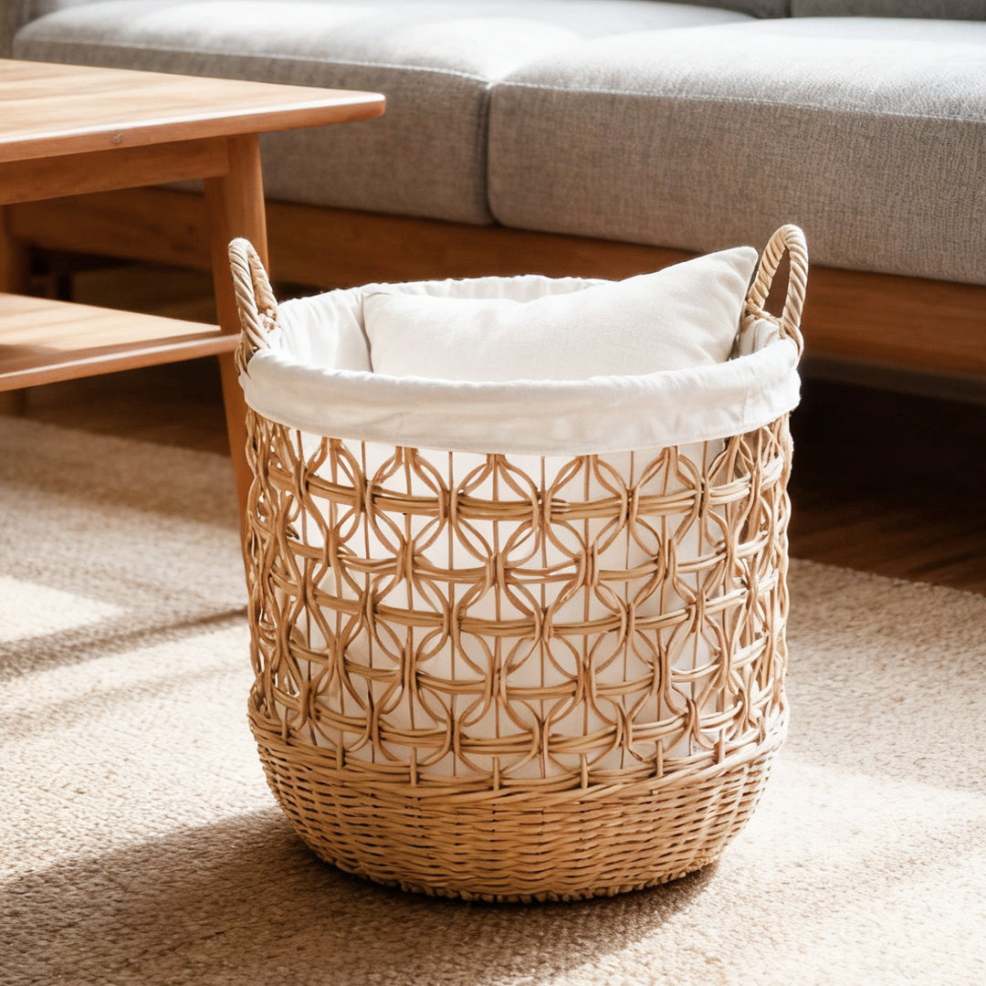 Handwoven storage basket made of natural material Kalsten