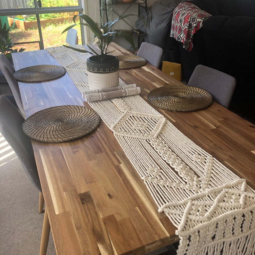 Macrame Table Runner Kalsten