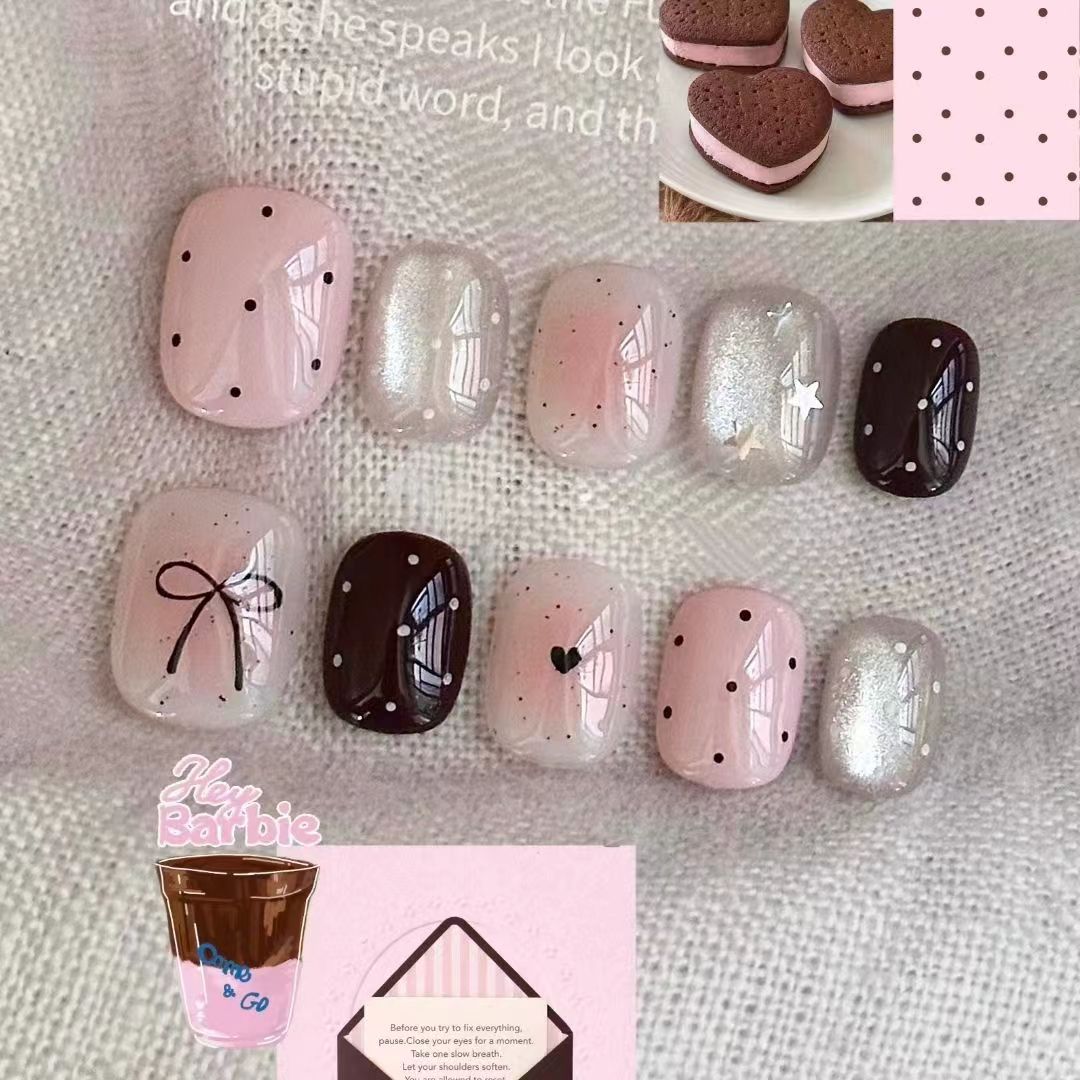 Elegant Press-On Nail Art Set with Bow and Dots Kalsten