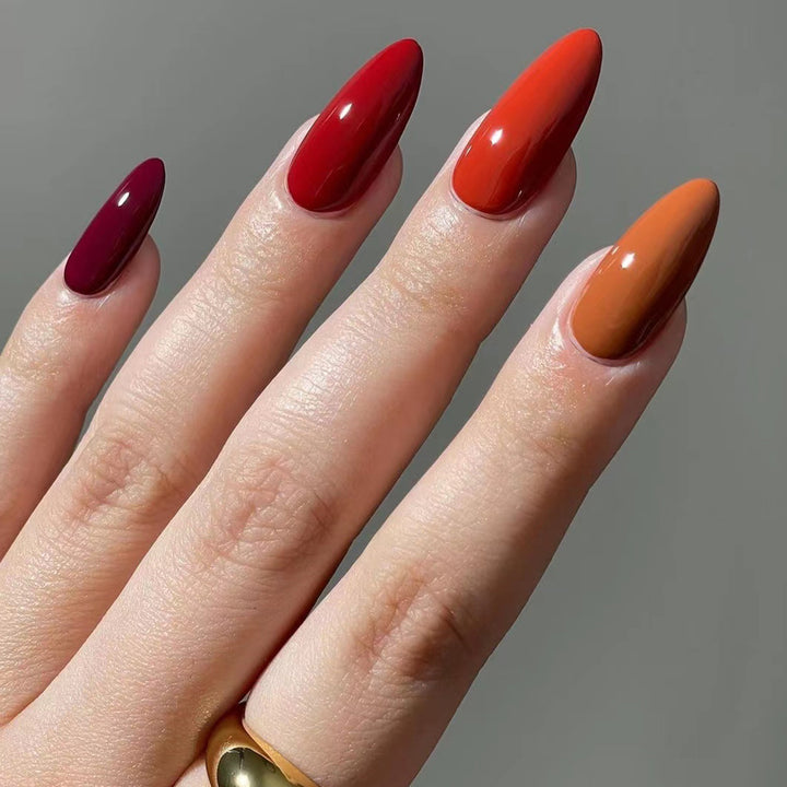 Artful nail extensions in elegant stiletto style Kalsten