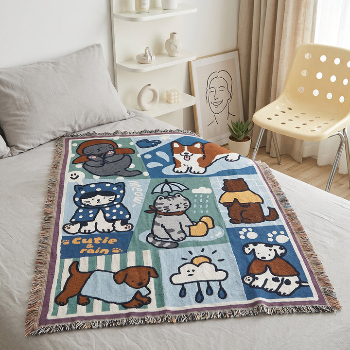 Playful Animal-Themed Tapestry Throw Blanket
