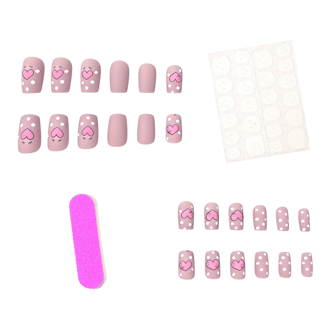 Artistic Heart-Themed Nail Art Kalsten