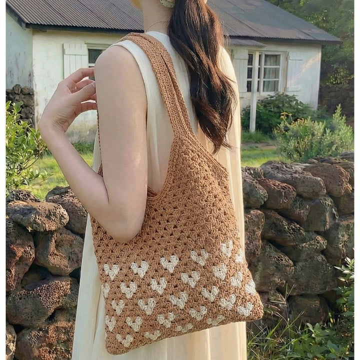 Hand-knotted tote bag in heart design Kalsten