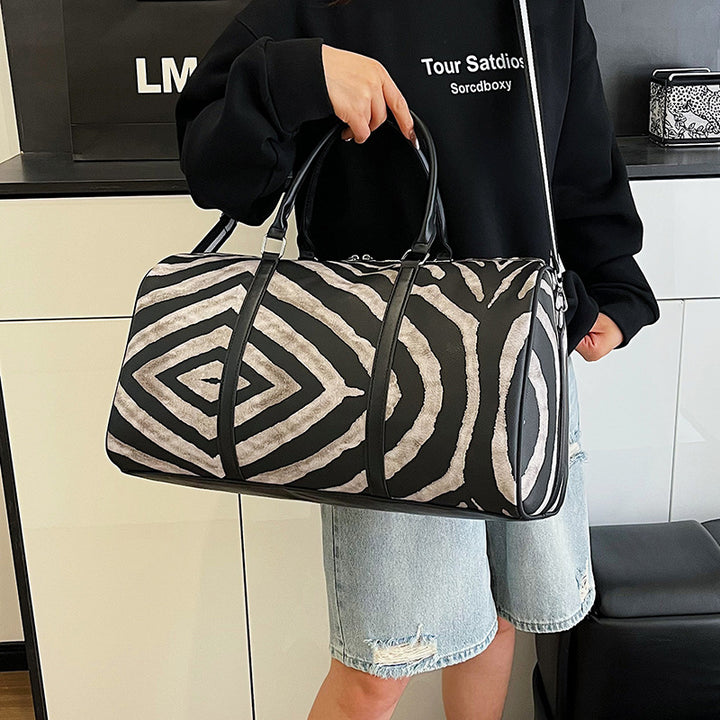 Sporty travel bag in trendy zebra pattern Kalsten