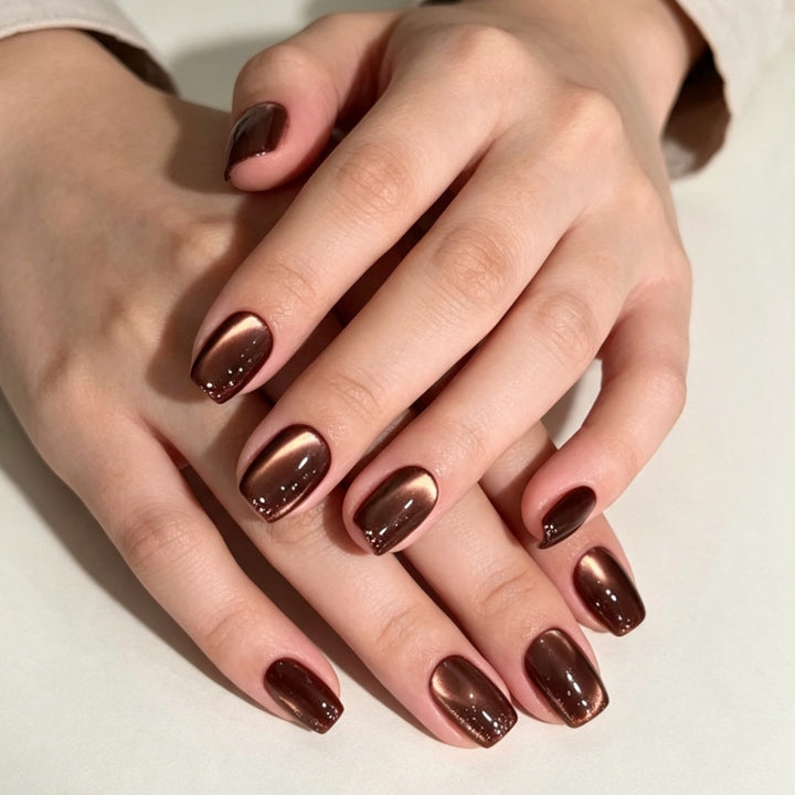 Artificial nails with matte finish and sparkling accents Kalsten
