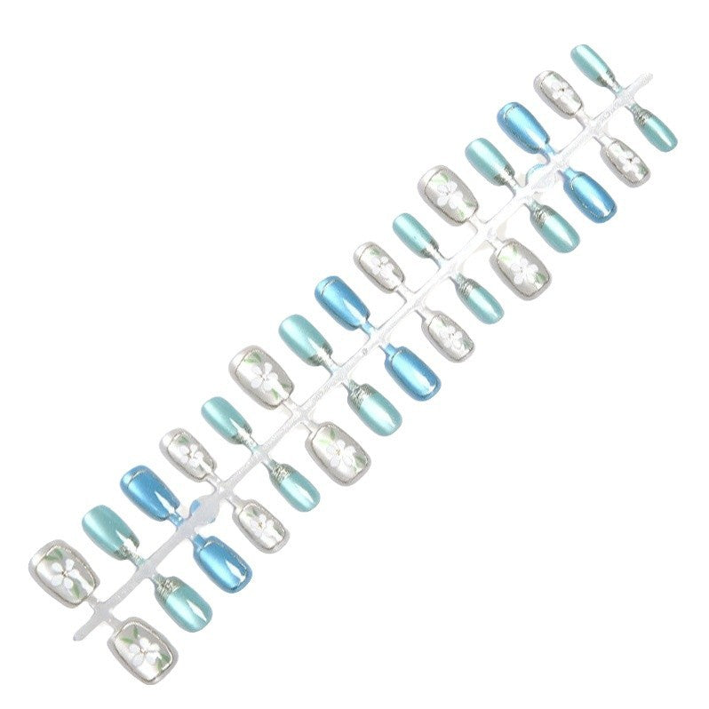Detailed Floral Press-On Nail Art Set Kalsten