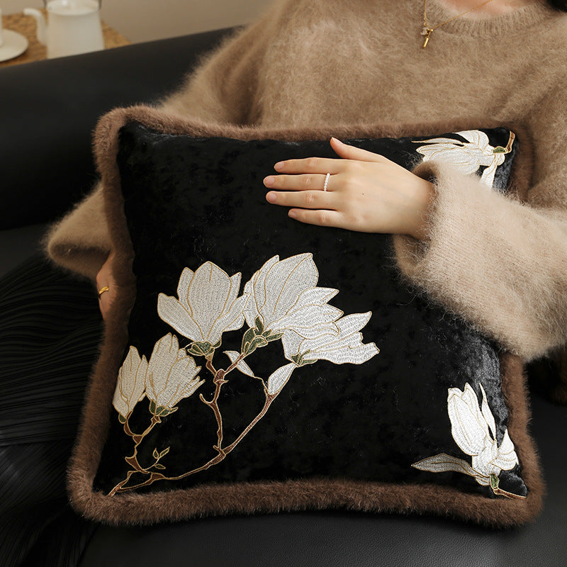 Square velvet decorative pillowcase with magnolia embroidery and faux fur trim Kalsten