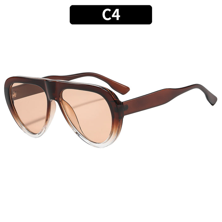 Fashion-Forward Geometric Frame Sunglasses