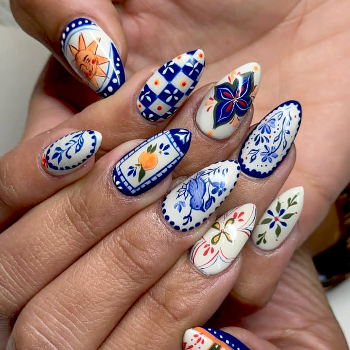Artificial nails with handmade floral design Kalsten