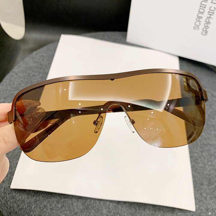 Women’s Sporty Sunglasses with Full UV Protection and Stylish Frame Kalsten