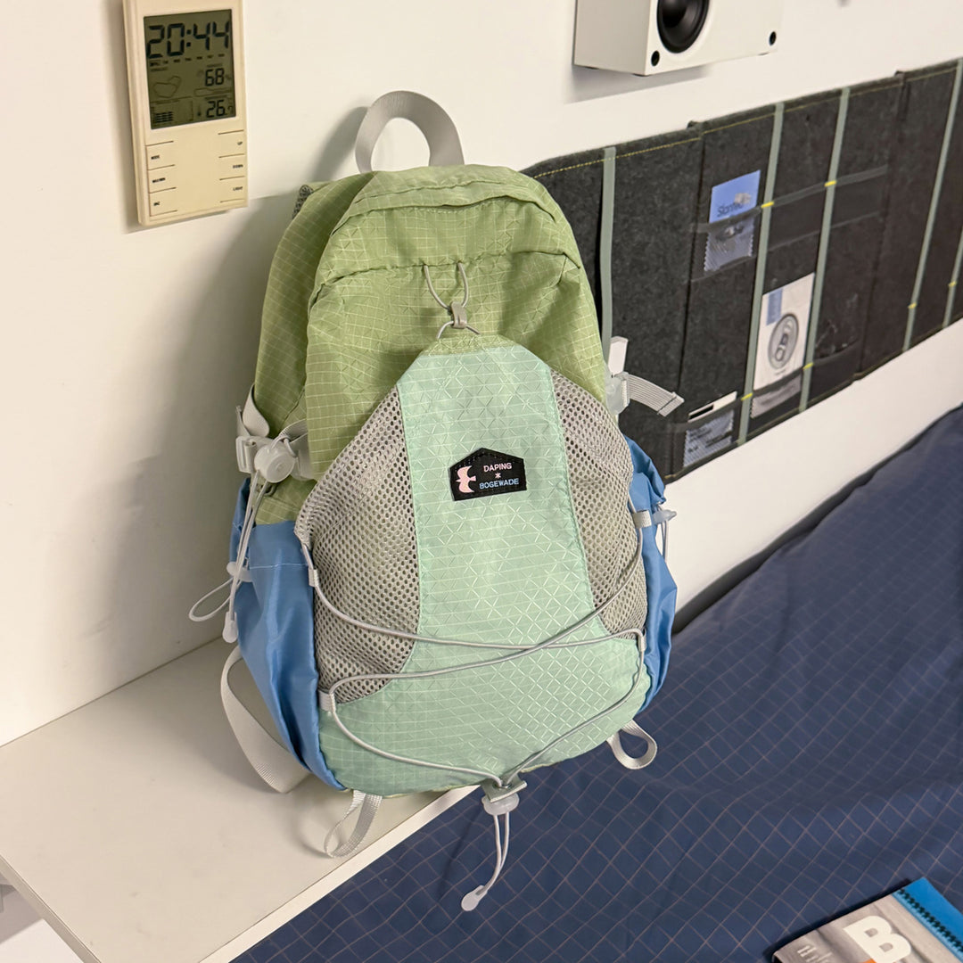 Lightweight Mesh Hiking Backpack