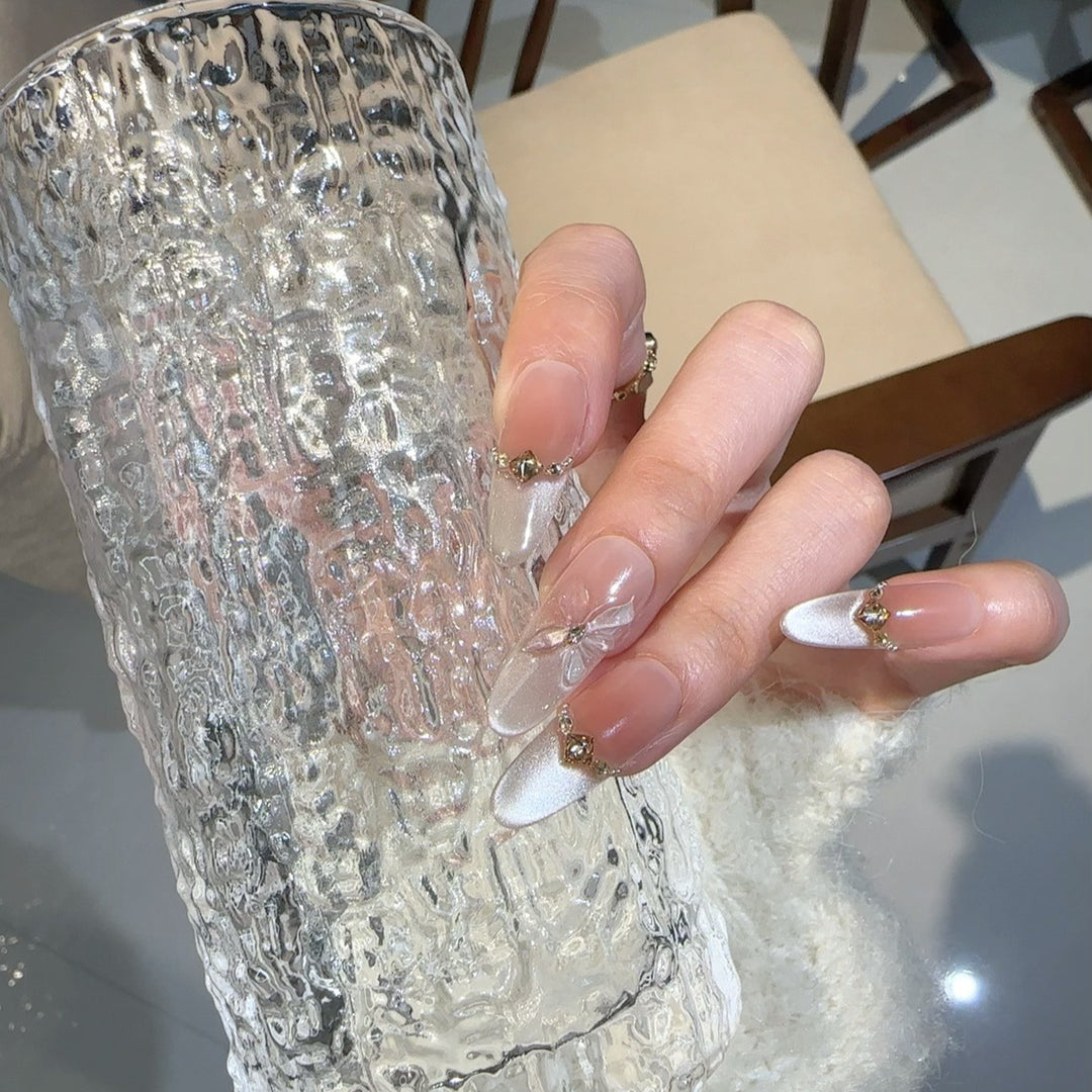 Elegant Nail Art Kalsten