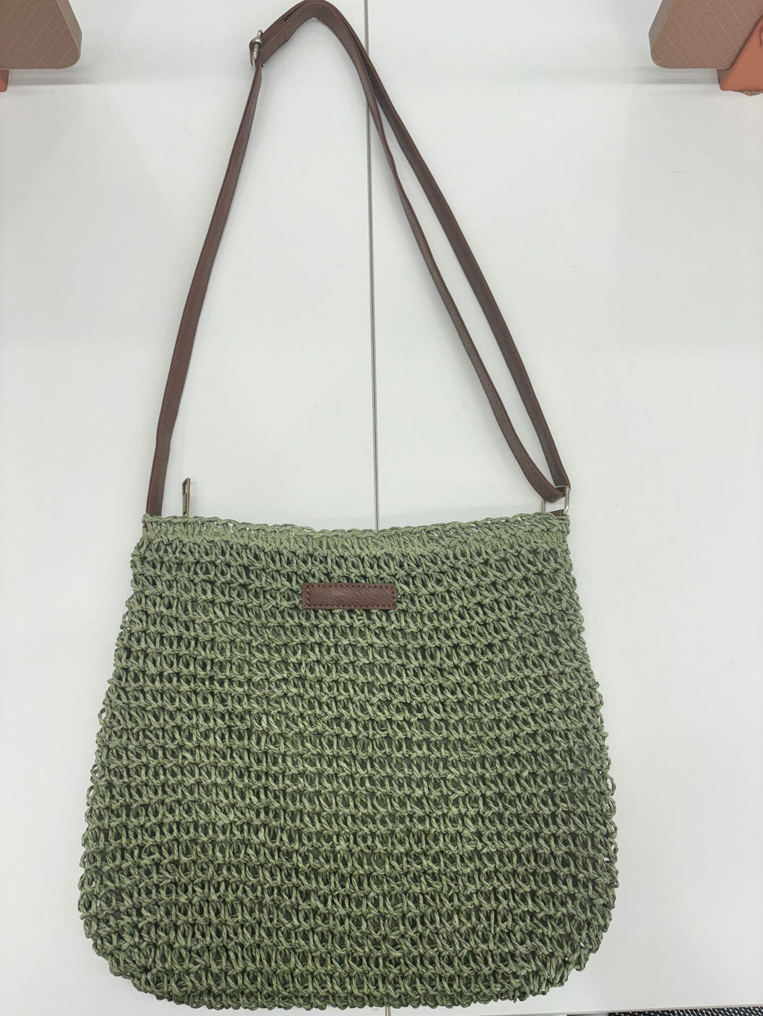 Practical handbag made of woven natural material Kalsten