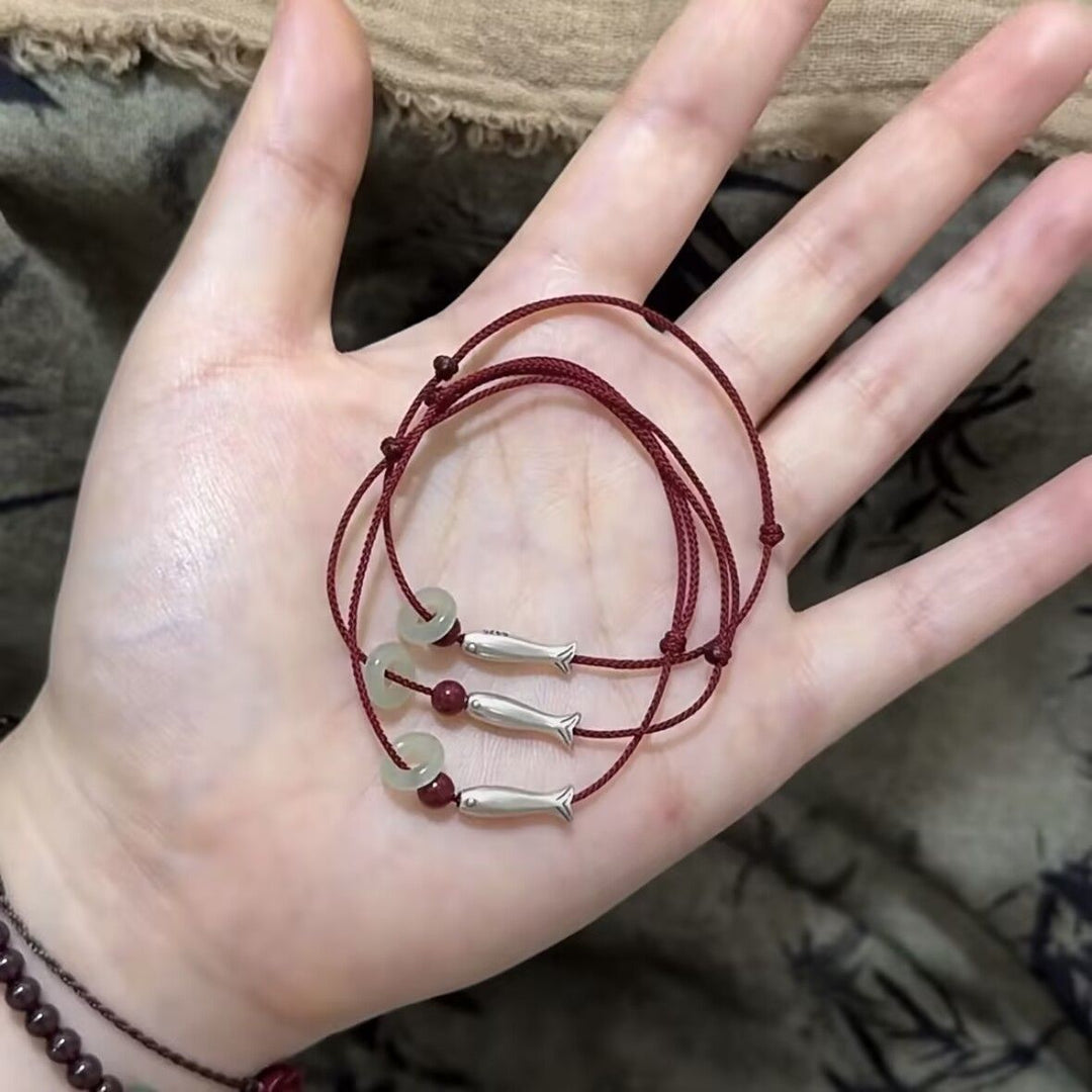 Minimalist Fish Charm Bracelet Kalsten